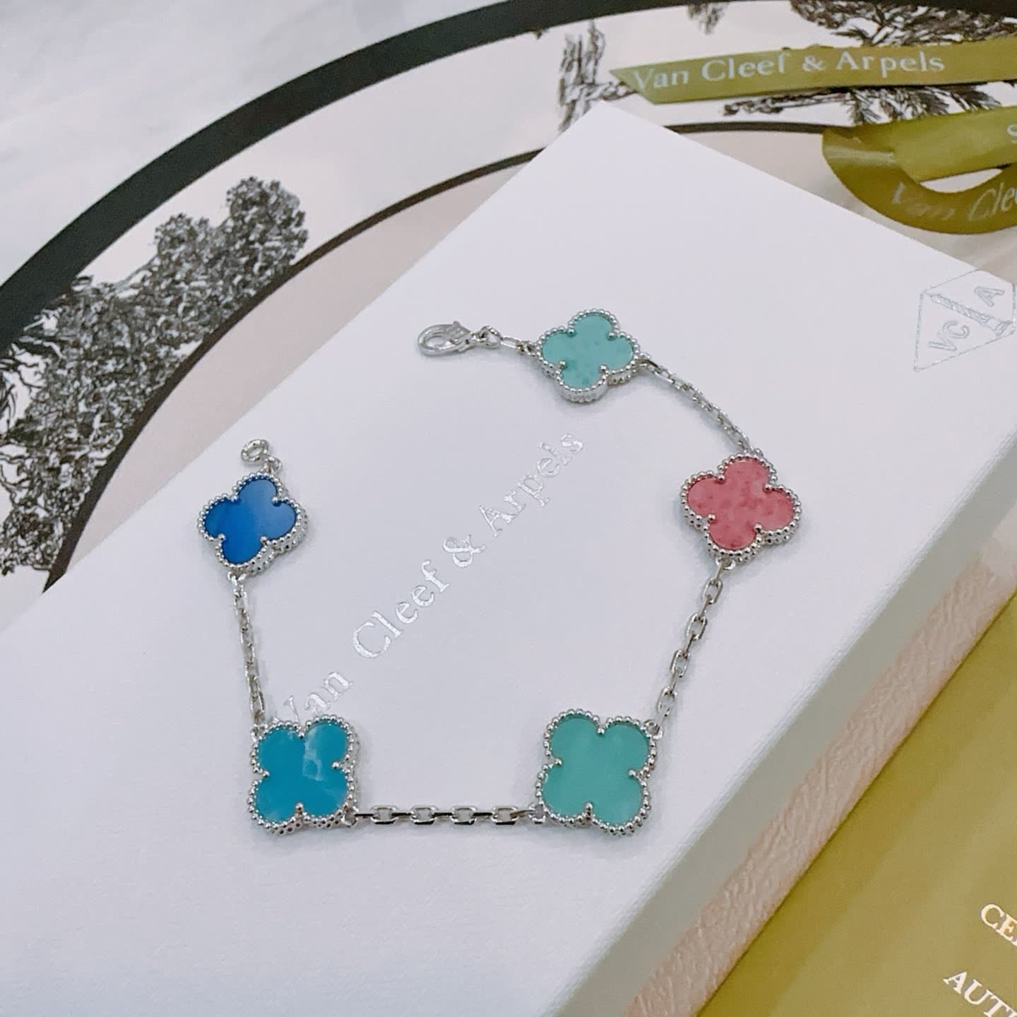 Van Cleef & Arpels Alhambra Bracelet